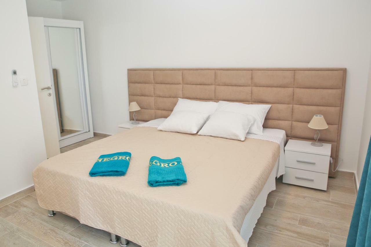 Apartments Boka Blue Dobrota 코토르 외부 사진